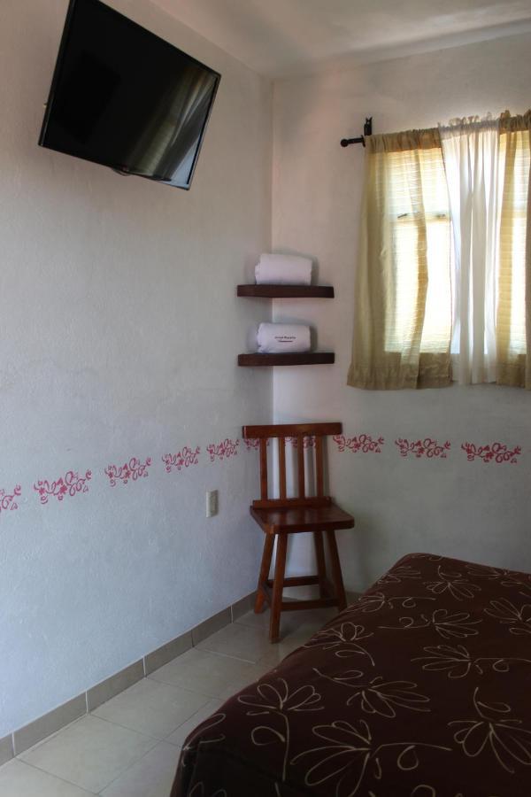 Hotel Posada Chamacuero Comonfort Ngoại thất bức ảnh