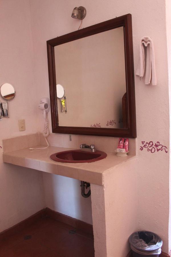 Hotel Posada Chamacuero Comonfort Ngoại thất bức ảnh
