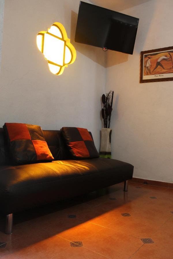 Hotel Posada Chamacuero Comonfort Ngoại thất bức ảnh