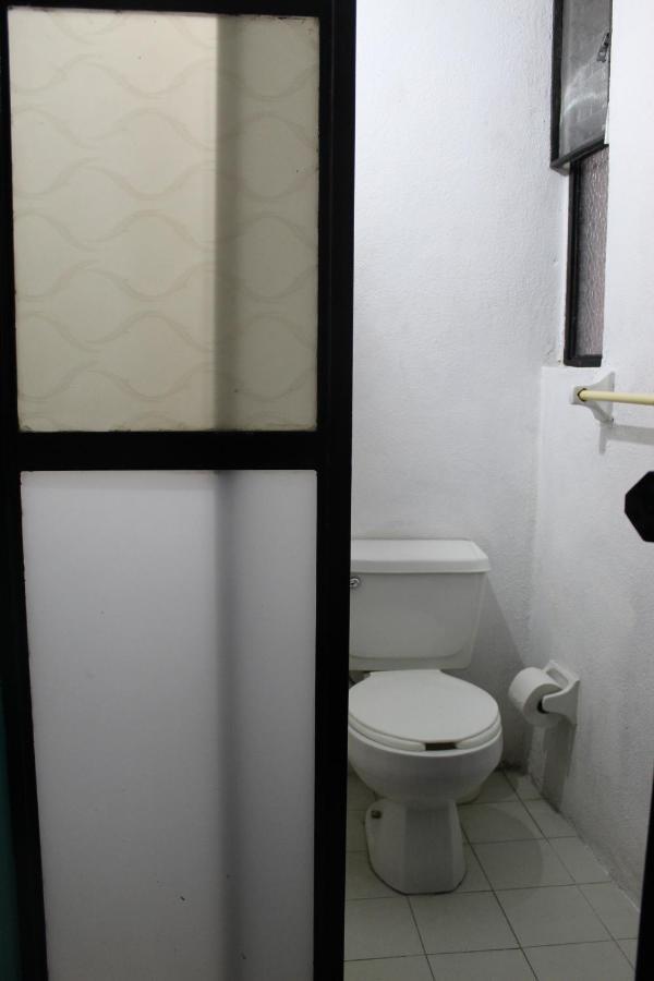 Hotel Posada Chamacuero Comonfort Ngoại thất bức ảnh